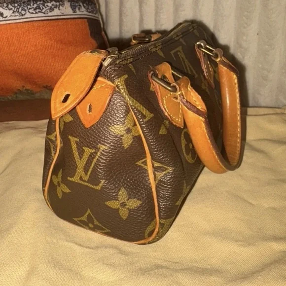 Vintage Louis Vuitton Nano Speedy - Picture 5 of 8